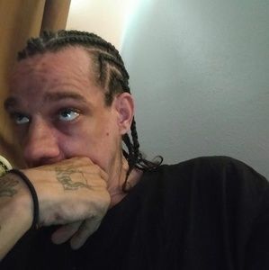 Meet your Posher, Cory